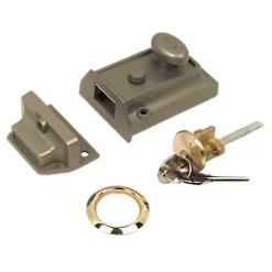 Top 10 👏 Yale 630077101322 Night Latch Bronze 60mm Backset 🥰